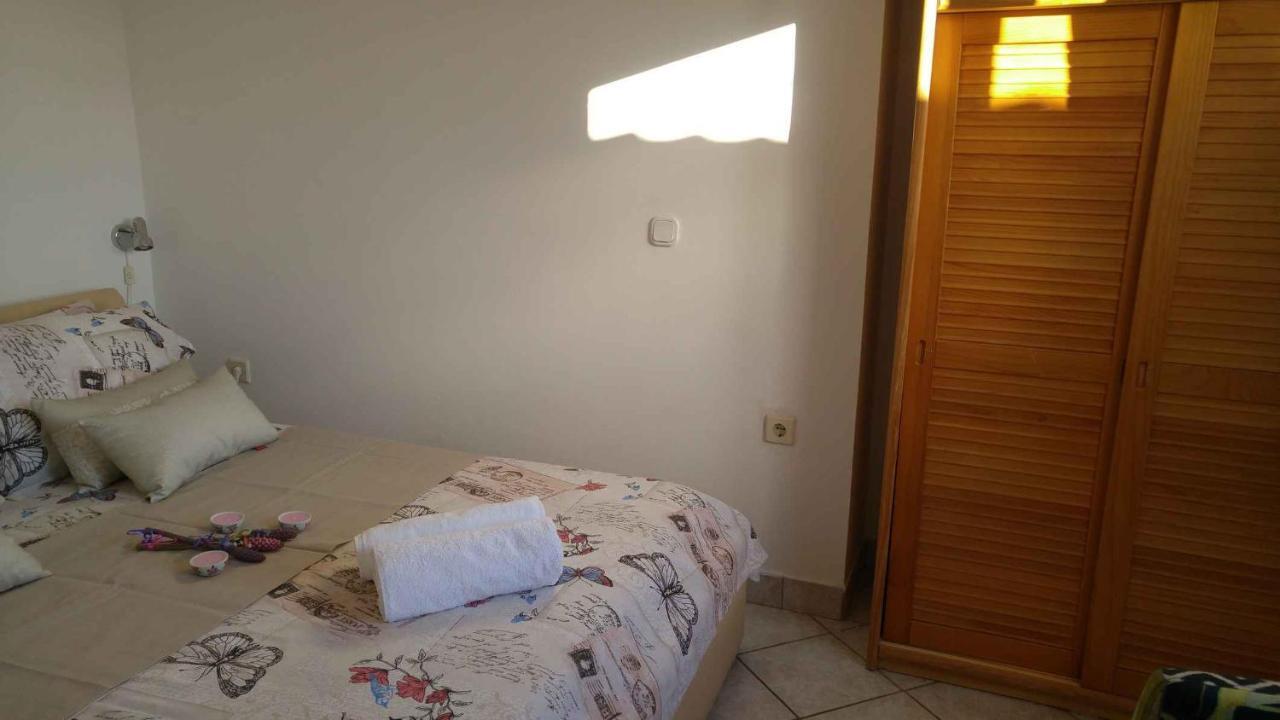 Vera Apartment 1 Rogoznica  Zimmer foto