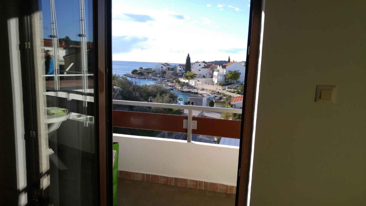 Vera Apartment 1 Rogoznica  Zimmer foto